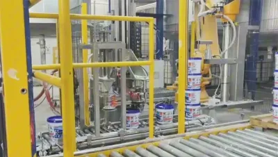 Línea automática de envasado para baldes industriales