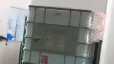 Línea automática de envasado para tambores sobre palet e IBCs