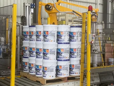 Línea automática de envasado para baldes